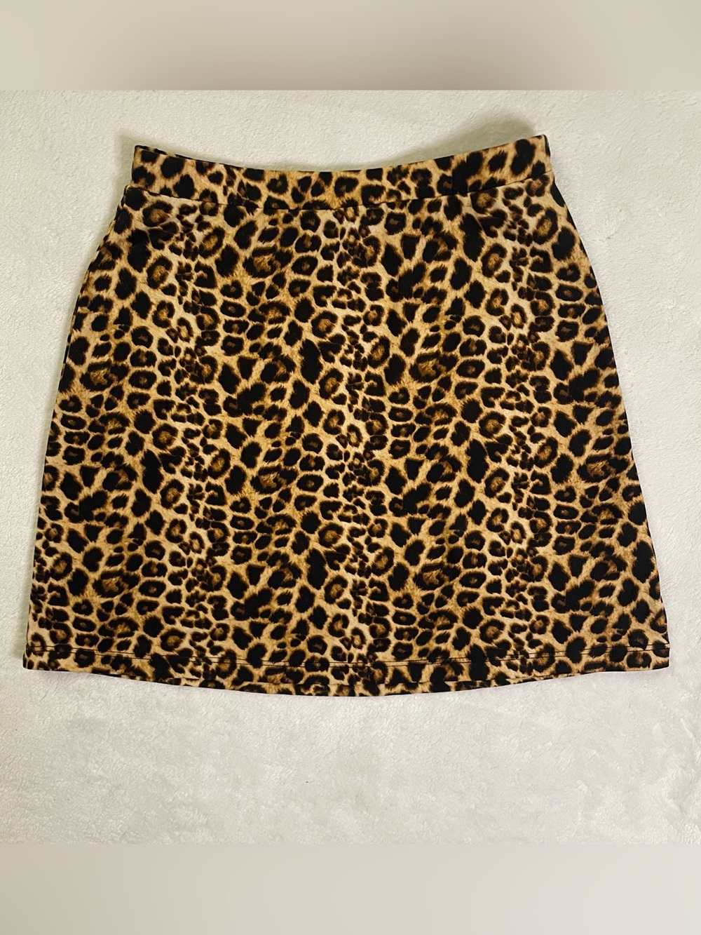 White Fawn Leopard Print Mini Skirt size XS
